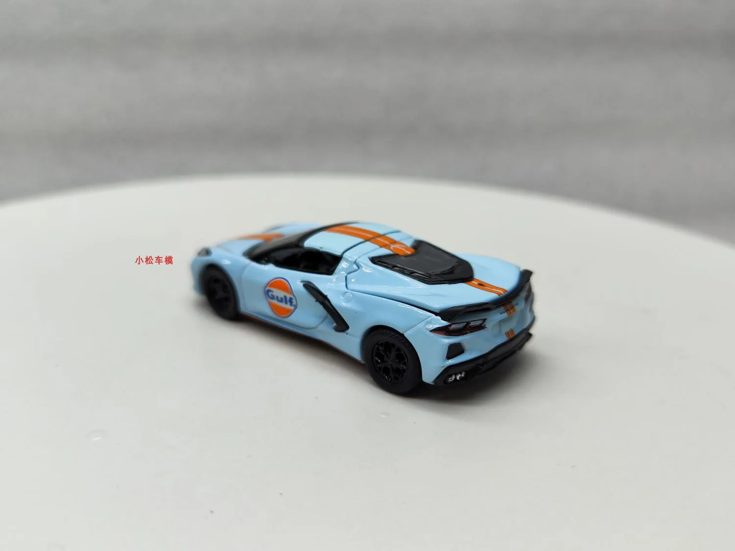 Zielone Światło 1:64 2021 Corvette C8 Stingray Gulf Pudełko Prezentowe, jak pokazano na zdjęciu Kolekcjonerskie Zabawki Małe Prezenty Model Zawieszka Ścienna
