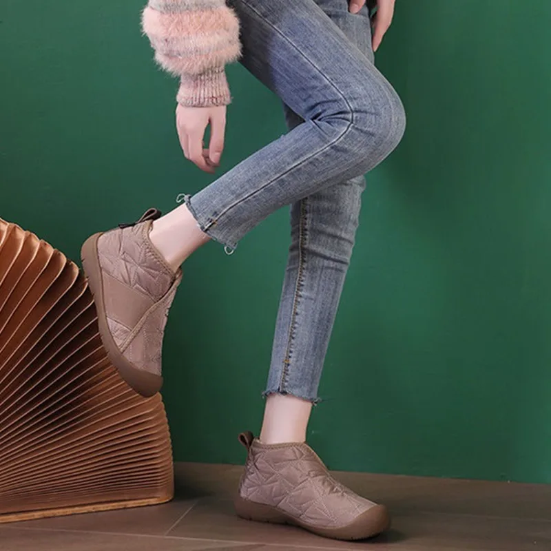 

Women's Winter Casual Cotton Boots Thick Bottom High Top Non Slip Were Resistant Plush Warm Cotton Shoes Large Size 42 43 44