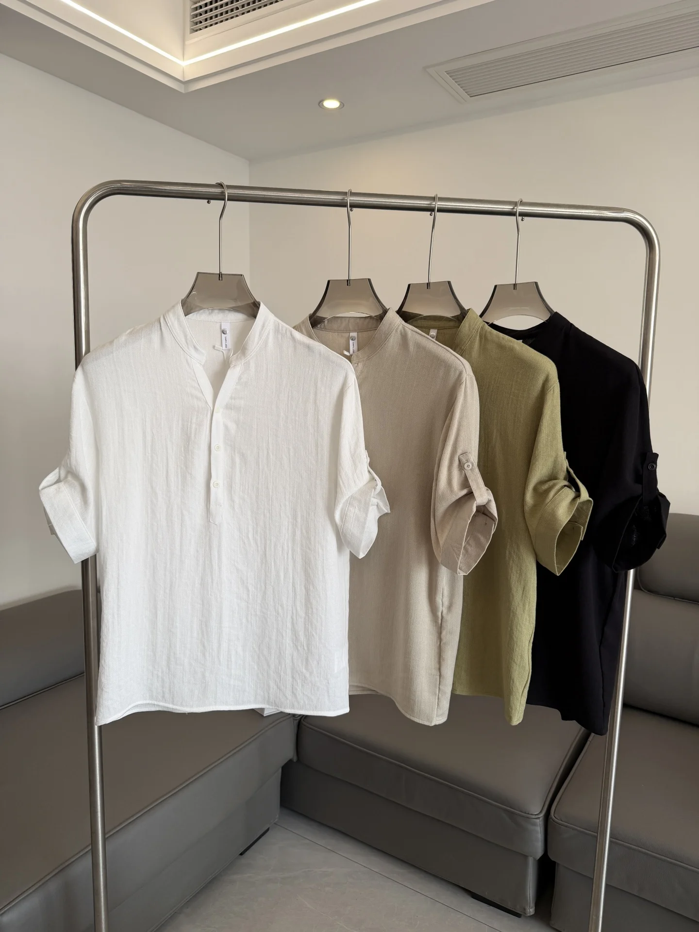 

Retro New Chinese Style Men's Short Sleeve Shirt Breathable Cool Feeling Stand Collar Adjustable Sleeve Length Spring Summer