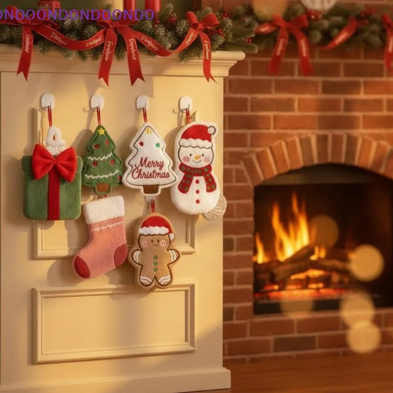 Xmas Themed Coral Fleece Hand Towels Super Absorbent Soft Thick Washable for Kitchen Bathroom Home Holiday Decoration