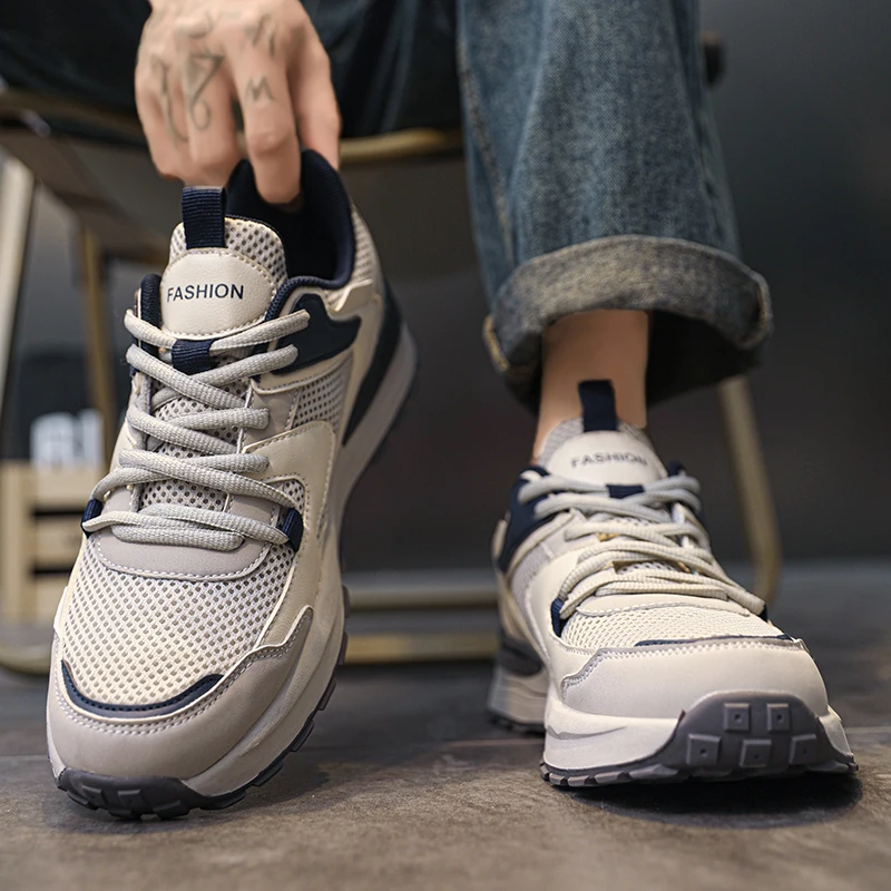 

2025 Classic Mens Sneakers Thick Sole Shock Absorbing Running Shoe Summer Breathable Mesh Sports Shoes Trendy White Shoes
