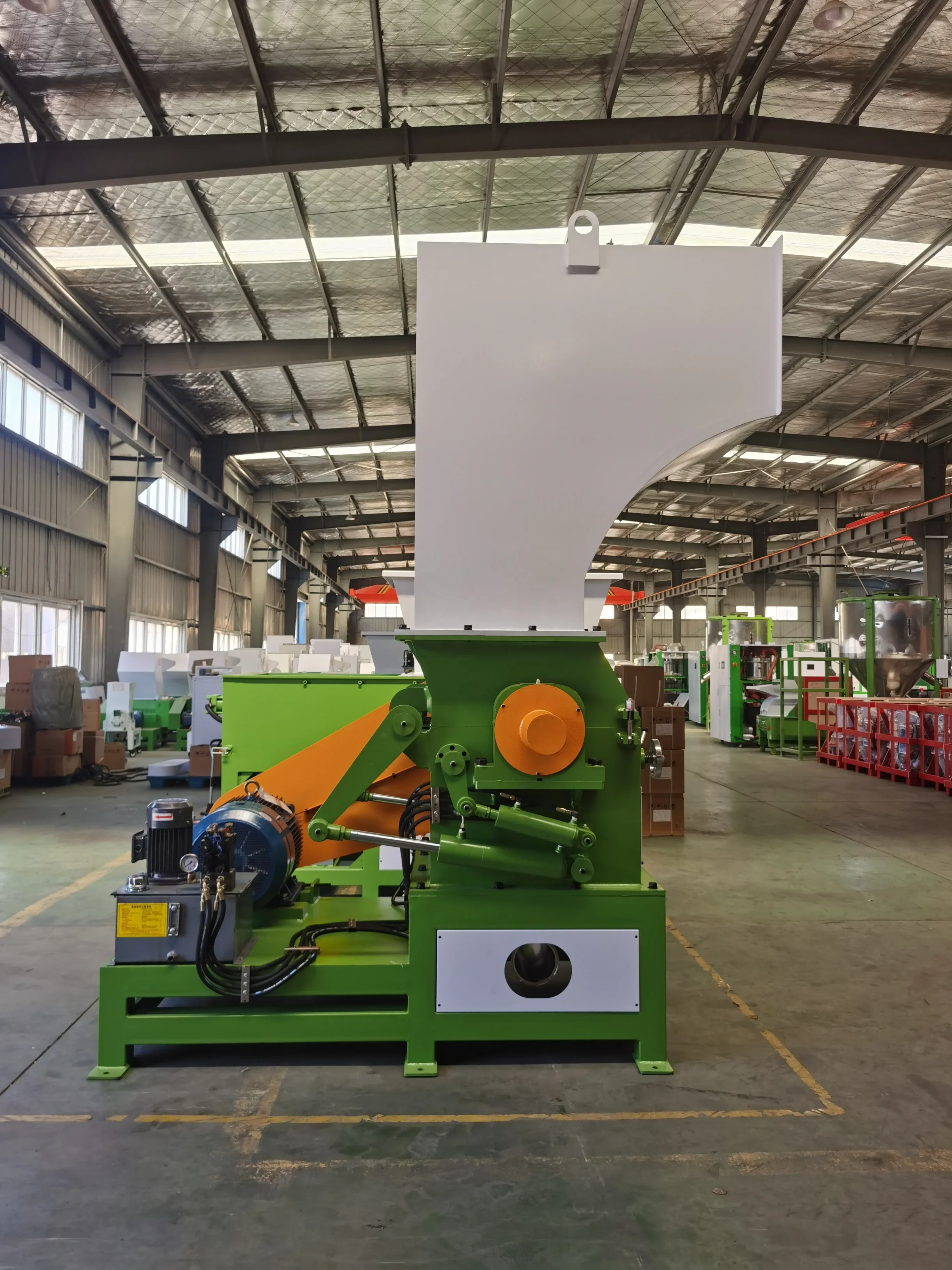 DutyCE Waste Harder Plastic 10~75HP Silent Plastic Crushing Machine With Recycling System