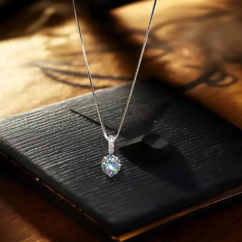 

Charming 925 Sterling Silver Necklace with Round Zircon Pendant; Minimalist Style Choker; Fine Jewelry & Party Gift for Women