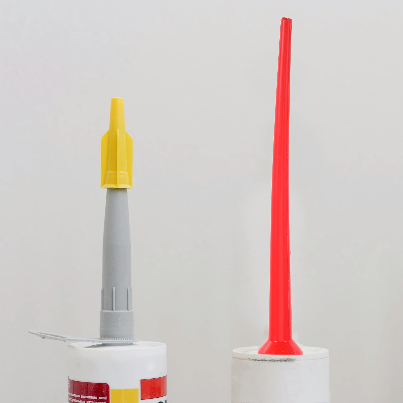

Extended Red Caulking Nozzle Tips Reusable Long Sausage Glue Applicator Tool Replacement For Construction Durable Flexible