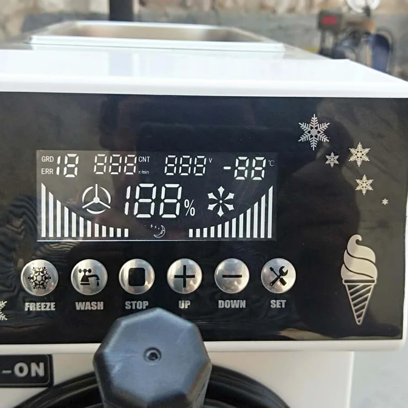 Máquina comercial para hacer helados de 22-30L/H, con rendimiento de 2200W, para servir yogur congelado, para restaurante, Snack Bar