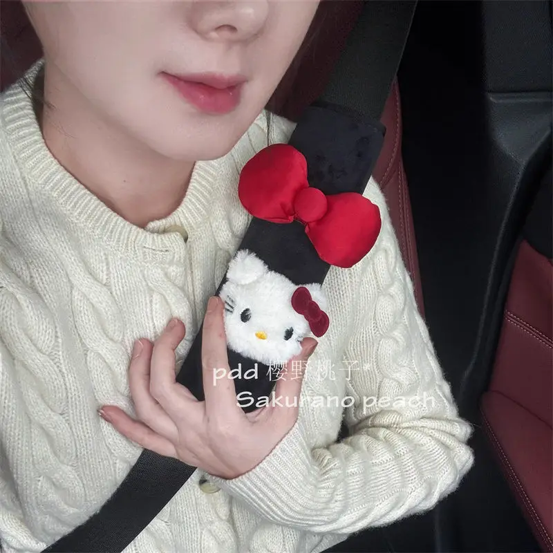

Sanrio Hello Kitty Bow Pink Car Seat Belt Cover Anime Puppy Plush Auto Seat Belt Shoulder Protector Pad Car Interior Accessories