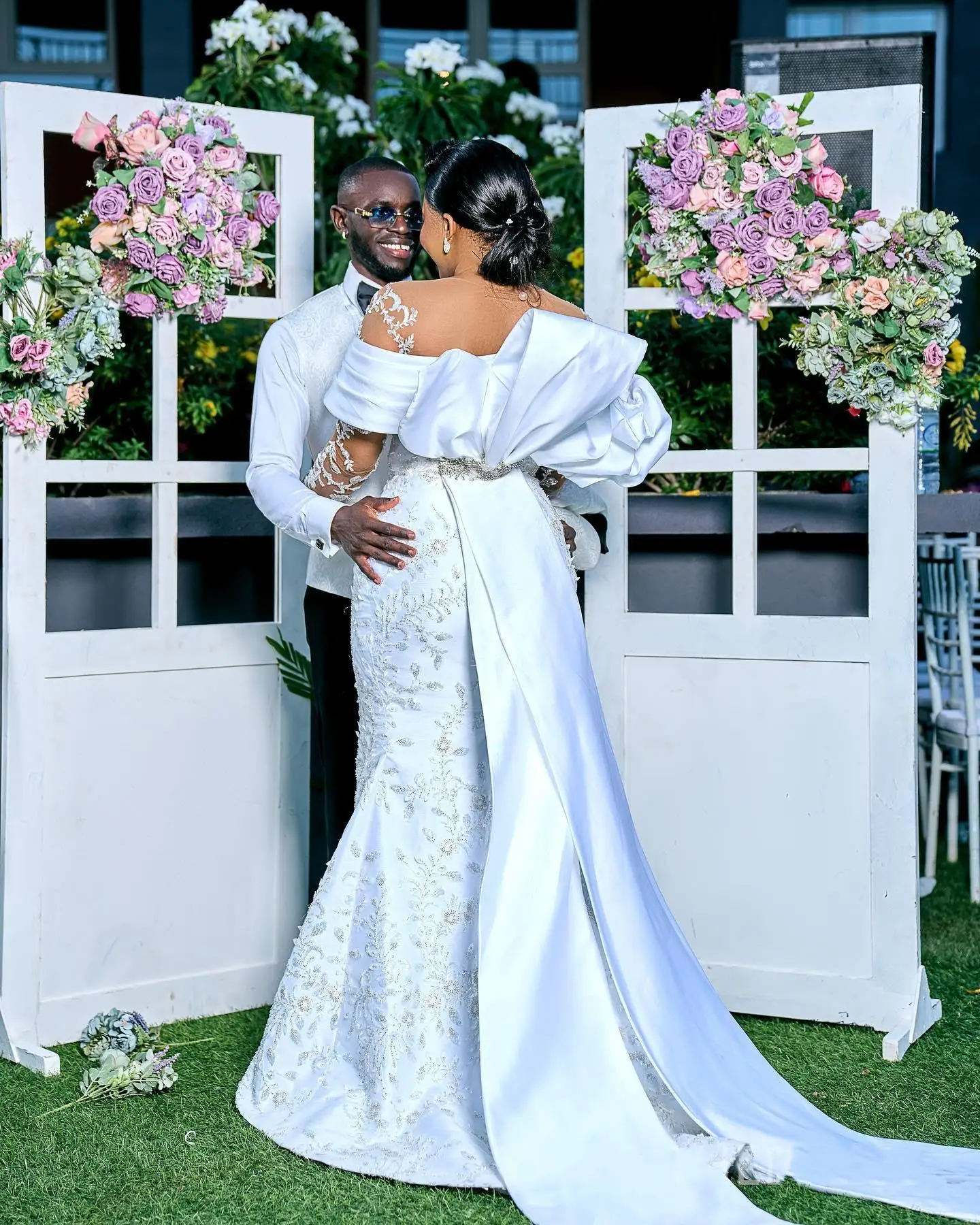 فستان زفاف حورية البحر أنيق برقبة شفافة مزين بالخرز للعروس فيستدو دي نويفا بأكمام طويلة فستان زفاف متواضع