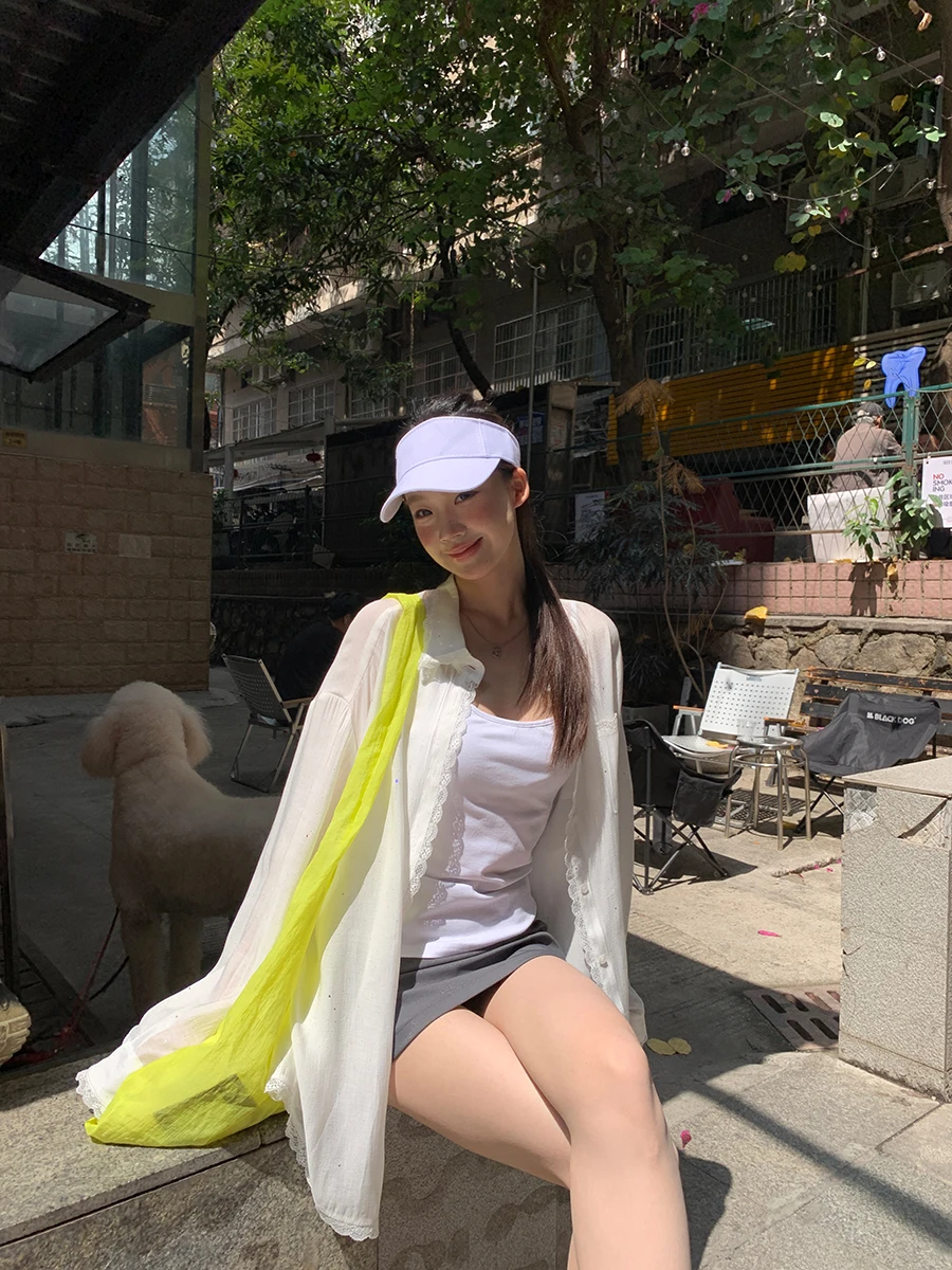 

Женская легкая роскошная свободная блузка с длинным рукавом для защиты от солнца, белая, с воротником, на пуговицах, для повседневной носки, модная