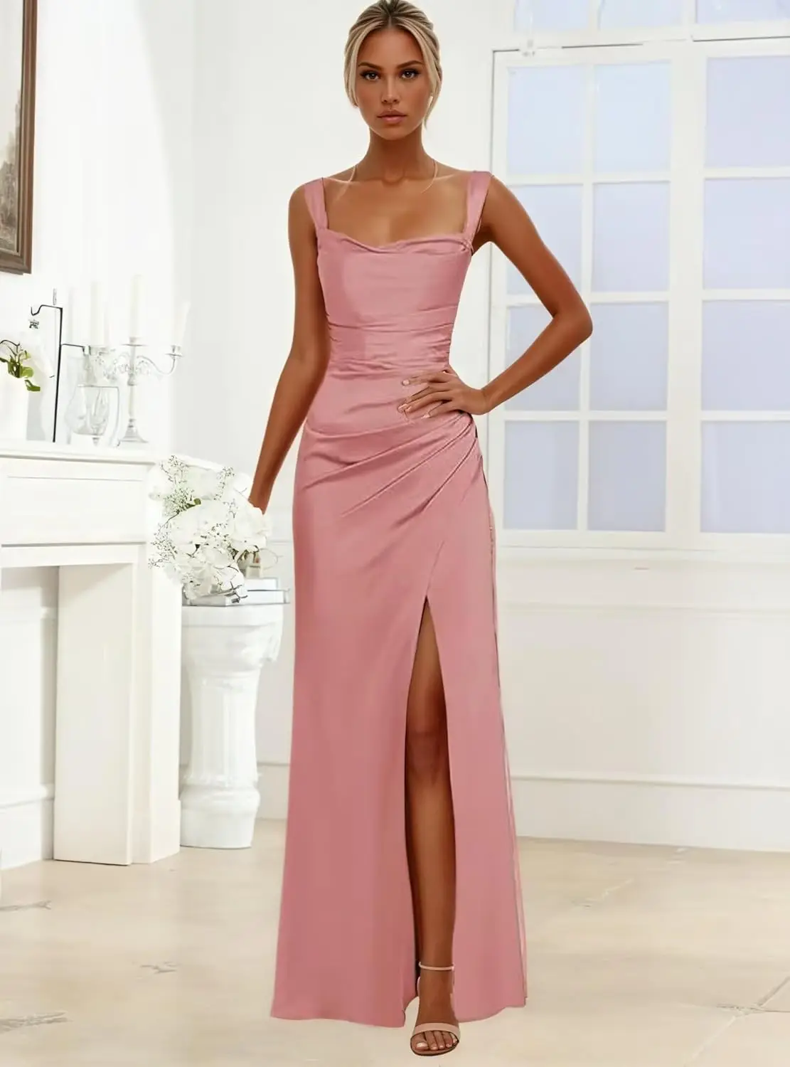 Abito da damigella d'onore con scollo quadrato in raso e volant Abito da sera formale Abito da ballo con silhouette a sirena Abito da damigella d'onore Abiti da ballo