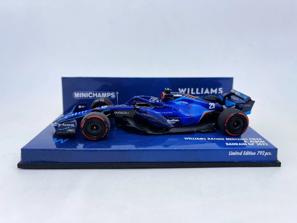 Minichamps 1:43 F1 Willimas FW44 Albon 2022 Bahrain Simulation Limited Edition Resin Metal Static Car Model Toy Gift