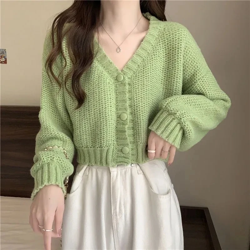 

Lazy Han Feng Loose Short Slim Cardigan Sweater Coat Women Wear Long-Sleeved Knitted Tops Autumn Winter Comfort Warmth Freshness