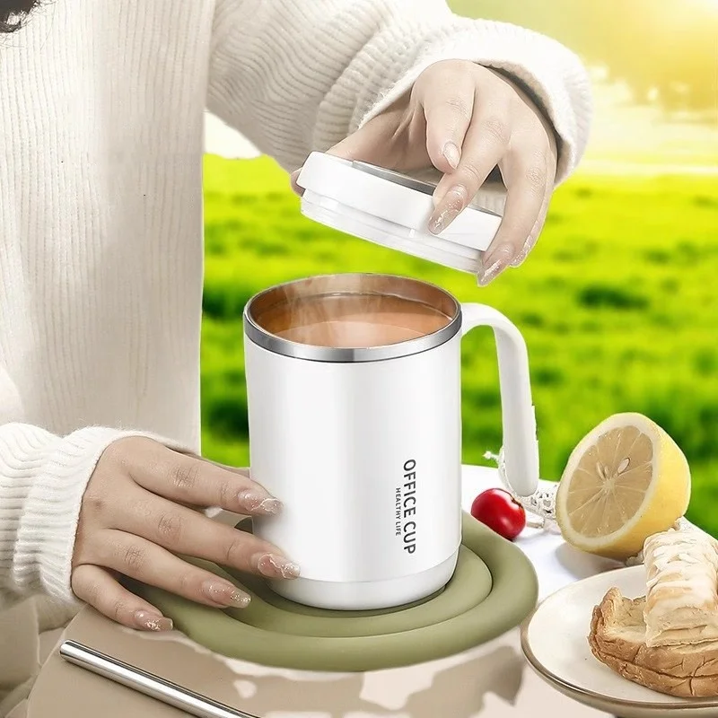 Tragbare Thermoskanne Kaffeebecher mit Strohhalm Edelstahl-Thermoskanne mit Deckel Thermoflasche für 500ml Kaffeebecher Thermotasse