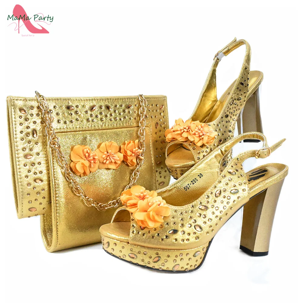 2024 Classics Italian Women Shoes and Bag Set in Gold Color Super Hihg Heels Nigerian Style Fashion Peep Toe Sandals for Wedding