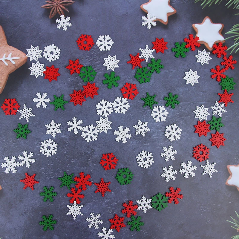 Christmas Snowflake Wood 20mm Chips Colorful Diverse New Year's Holiday Party Window Decoration Props Toys DIY 50 Pieces