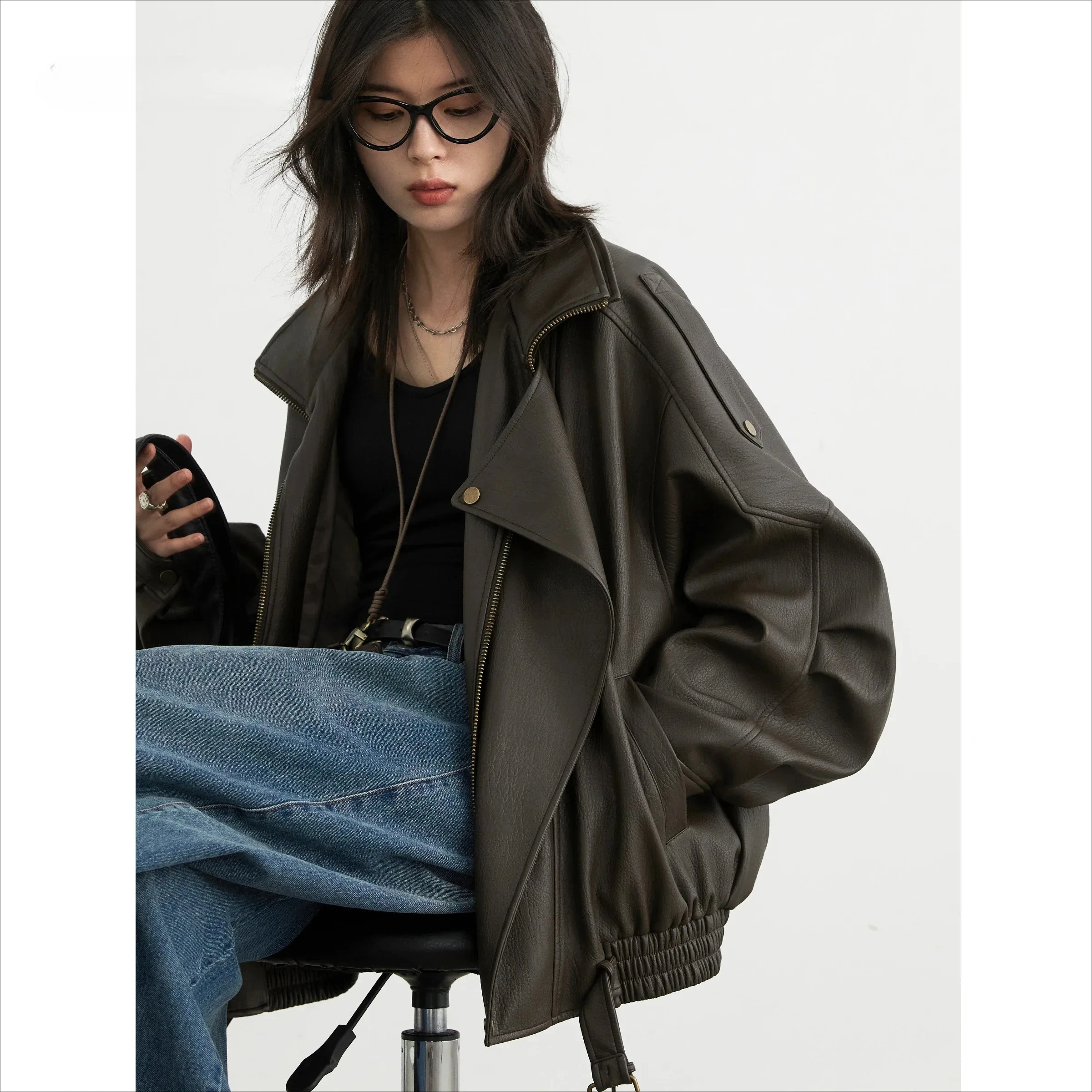 Confortável feminino jaqueta do plutônio sólido solto novo retro gola de pé da motocicleta casaco de couro falso feminino topo primavera outono 2025