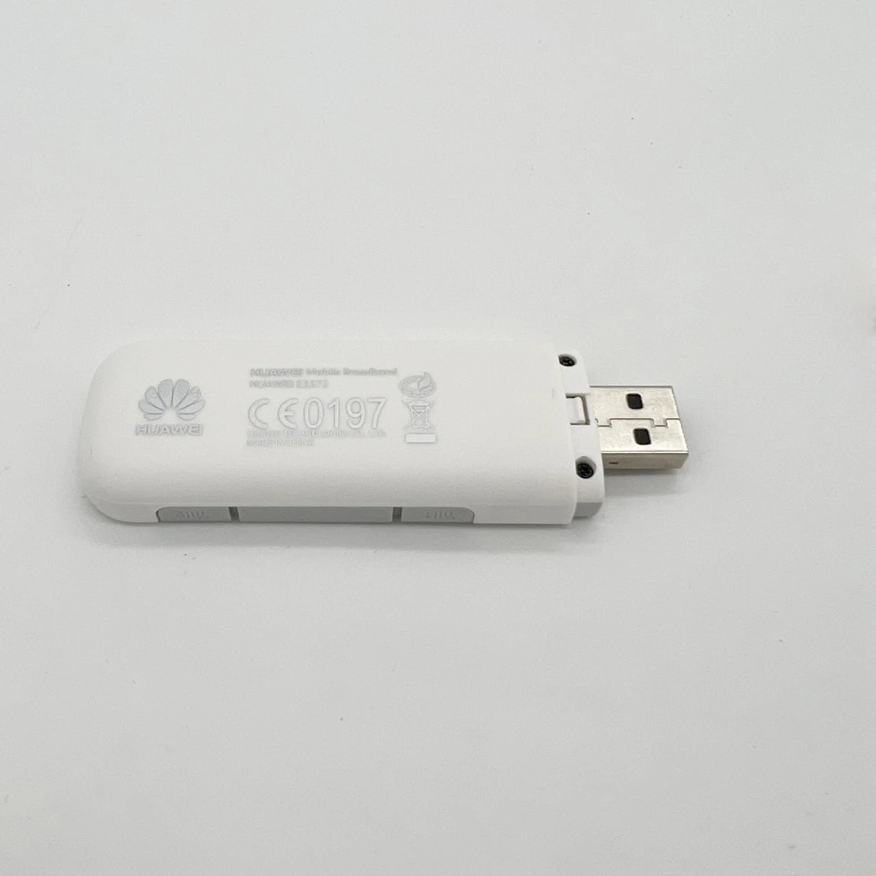 مقفلة هواوي E3372 E3372h-607 + 2 قطعة هوائي 4G LTE 150Mbps مودم USB 4G LTE USB دونغل USB عصا Datacard PK K5150، MF823