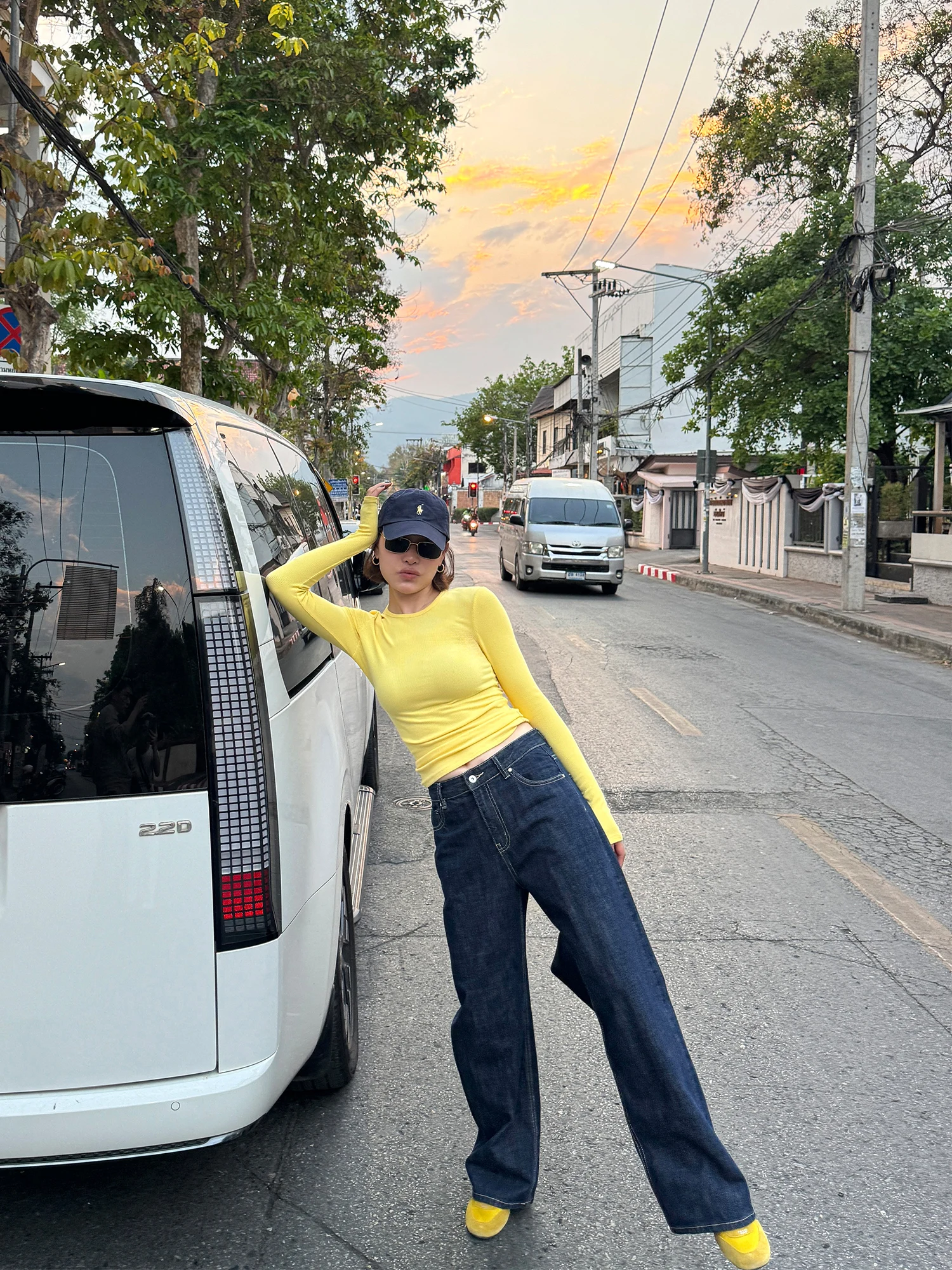 

Women's Loose Straight Leg Denim Jeans Deep Blue Casual Comfortable Spring Summer New Style Korean Fashion YANGLE