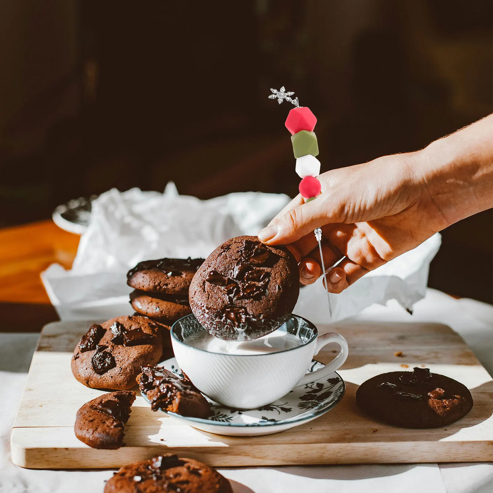 

Christmas Beaded Cookie Decorating Needle Fondant Cake Stir Pin Sugar Craft Modelling Tool for Baking Cake Decorating Brushes