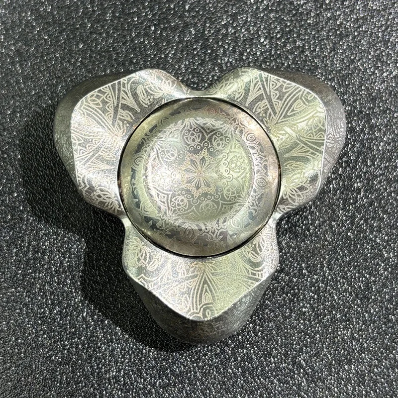 EDC Pauwenveer Fidget Speelgoed Roestvrij Staal Hand Spinner ADHD Tool Desktop Stress Verlichten en Ontspannen Fidget Spinner Speelgoed