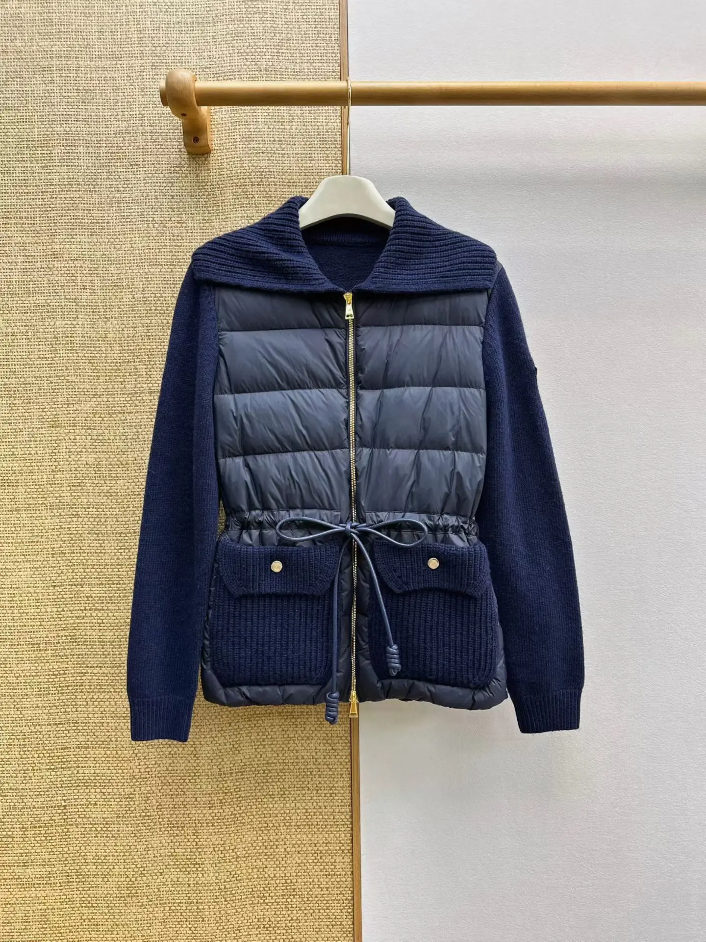 Women Knit Paneled Short Down Jacket Large Lapel Lightweight Wool Knit Sleeves Autumn Winter