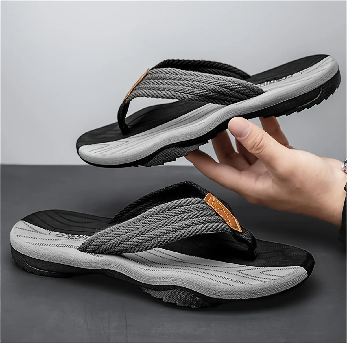 Men Summer Casual Rubber Flip Flops Beach Sandals Thick Sole Southeast Asia Trend Denim Strap Outdoor non slip Comfortable Shoes