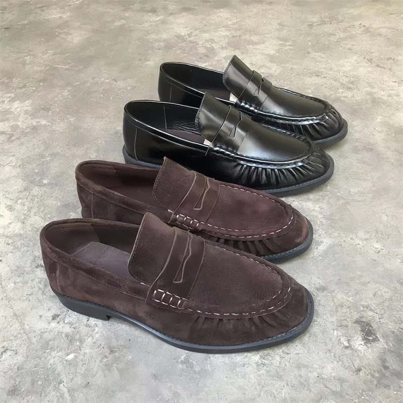 The Classic Silhouette of the New French Retro Flat Bottomed Loafers Is Made of Pure Handmade Soft Calf Leather with Leather Lin