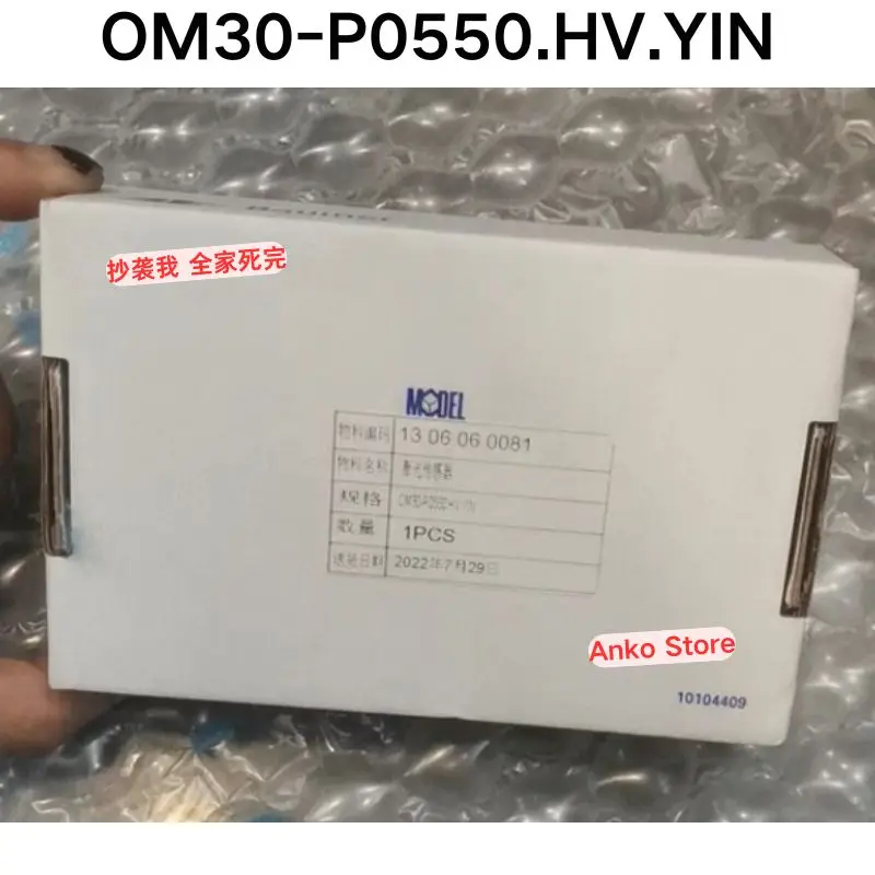 Brand-new  Original OM30-P0550.HV.YIN Short Distance Laser Ranging