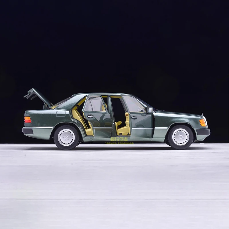 โมเดลรถจำลองอัลลอยด์ รถเบนซ์ E-Class W124 230E ปี 1990 รุ่นซีดาน สเกล 1:18 ของสะสม ของเล่น ของที่ระลึก ของตกแต่ง