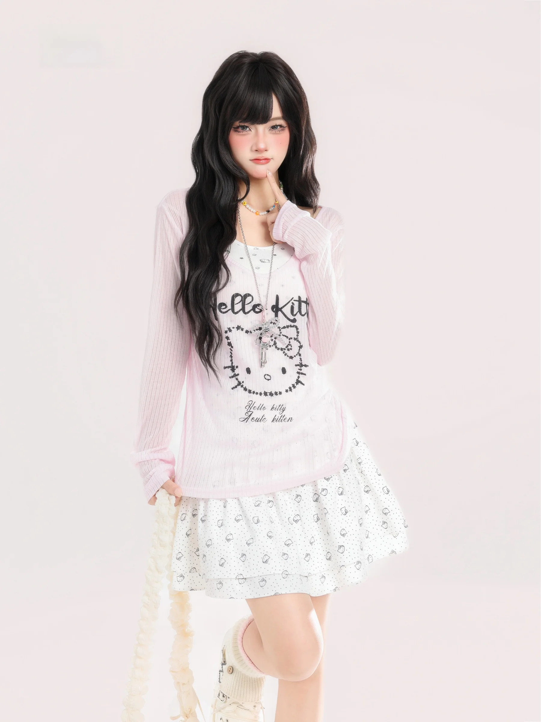 

Женский весенний комплект из двух предметов: футболка с длинным рукавом и принтом, топ с вырезом-хенли, в корейском стиле, для повседневной носки