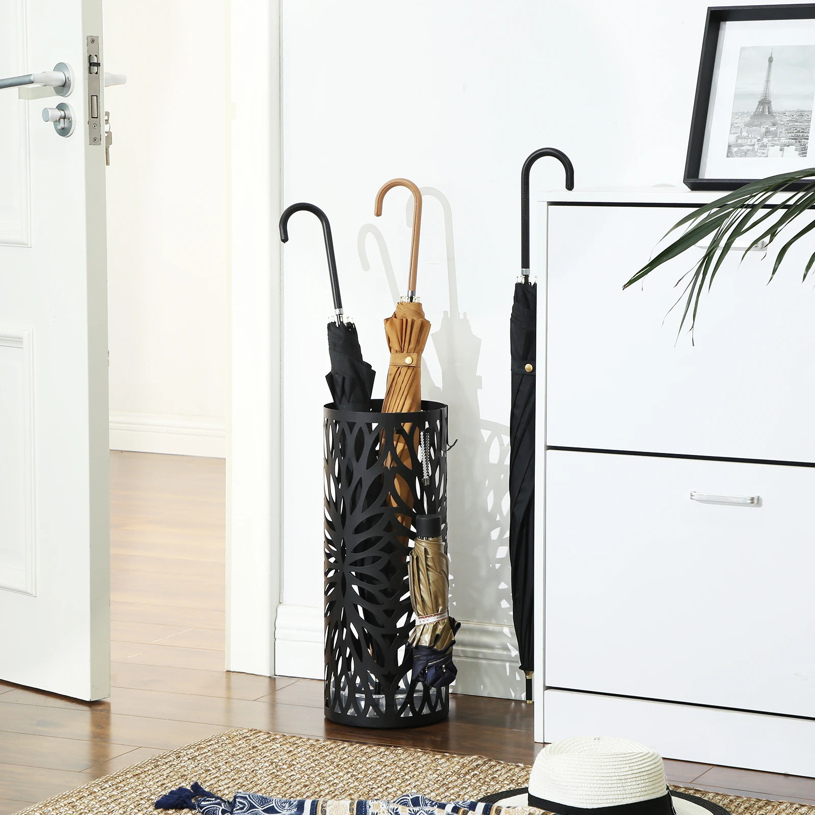 SONGMICS Umbrella Stand, Umbrella Holder for Entryway, Steel Round Umbrella Rack Organizer Freestanding