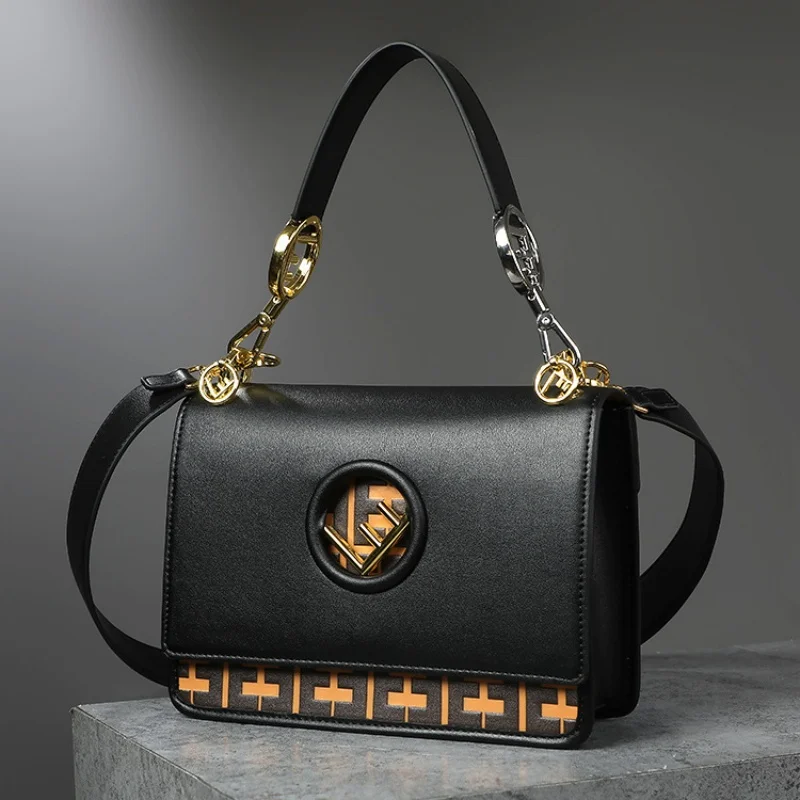 New Fashion Hollow Carved Design Handbag Clamshell Metal Shoulder Bag Pu Leather Material Cross Body Bag Dinner Bag