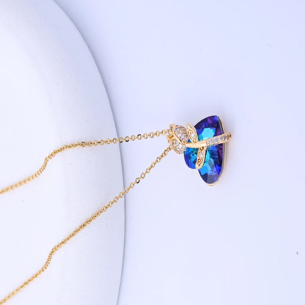 Heart of the Ocean Titanium Steel Fade Necklace Love Rose Niche Light Luxury Feminine Clavicle Chain Versatile Sense of Luxury