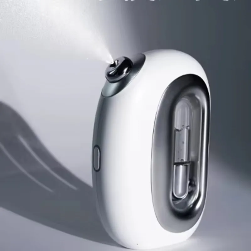 

2025 Water Injector Nano Skin Mist Oxygen Sprayer Glowing Skin Facial Steamer Moisturizer Mini Facial Atomiser