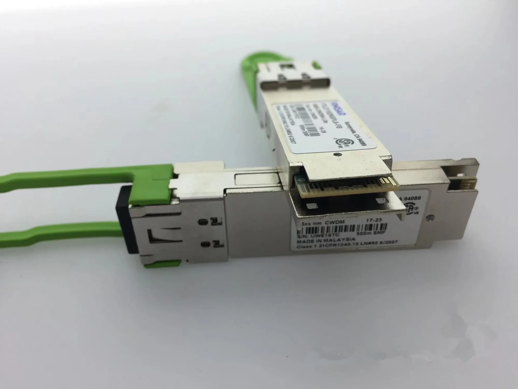 CWDM4 100G جهاز الإرسال والاستقبال التبديل Finisar 100GB وحدة FTLC1152RGPL6-FB 100G-CWDM4 500M SMF LC واجهة 100GB وحدة الألياف البصرية