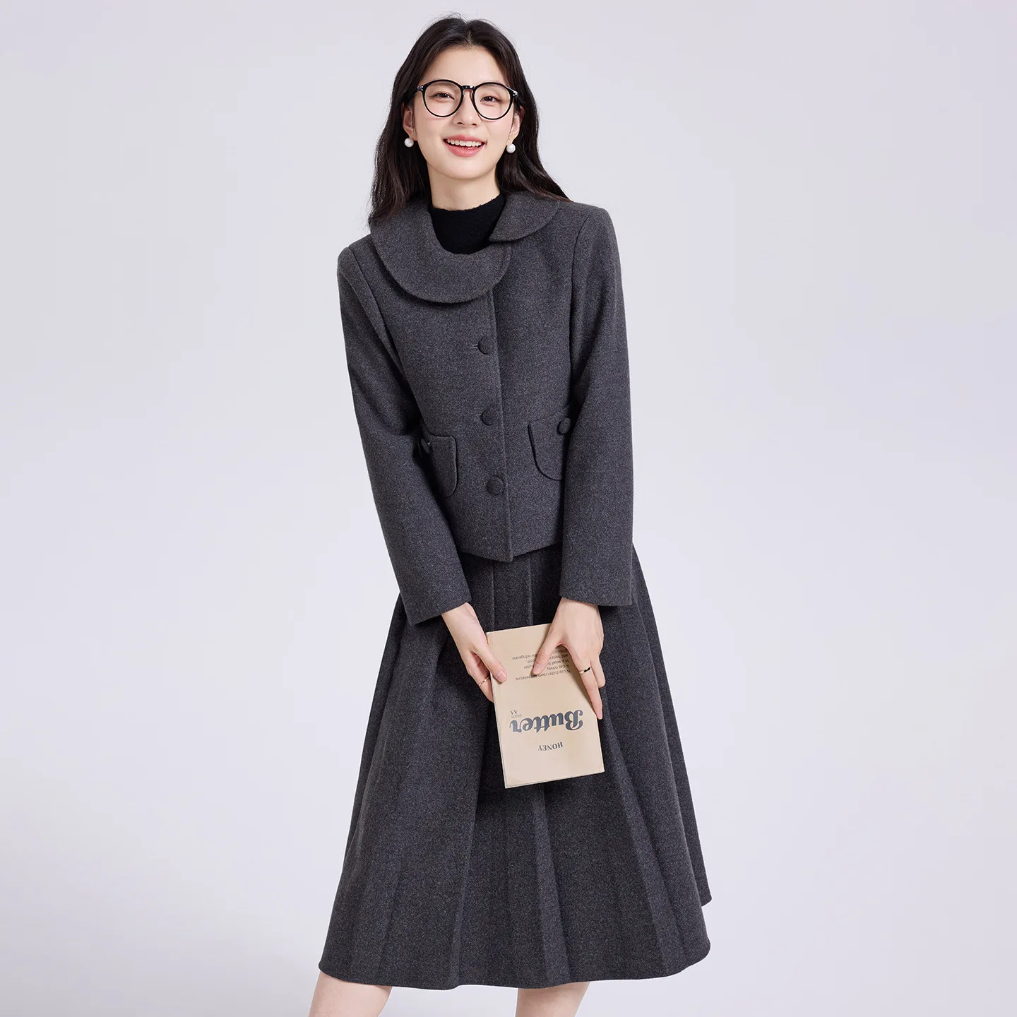 Autumn/Winter High end Peter Pan Collar Short Coat High Waist Pleated Midi Skirts Set Wool Two Piece Sets Women Outfits