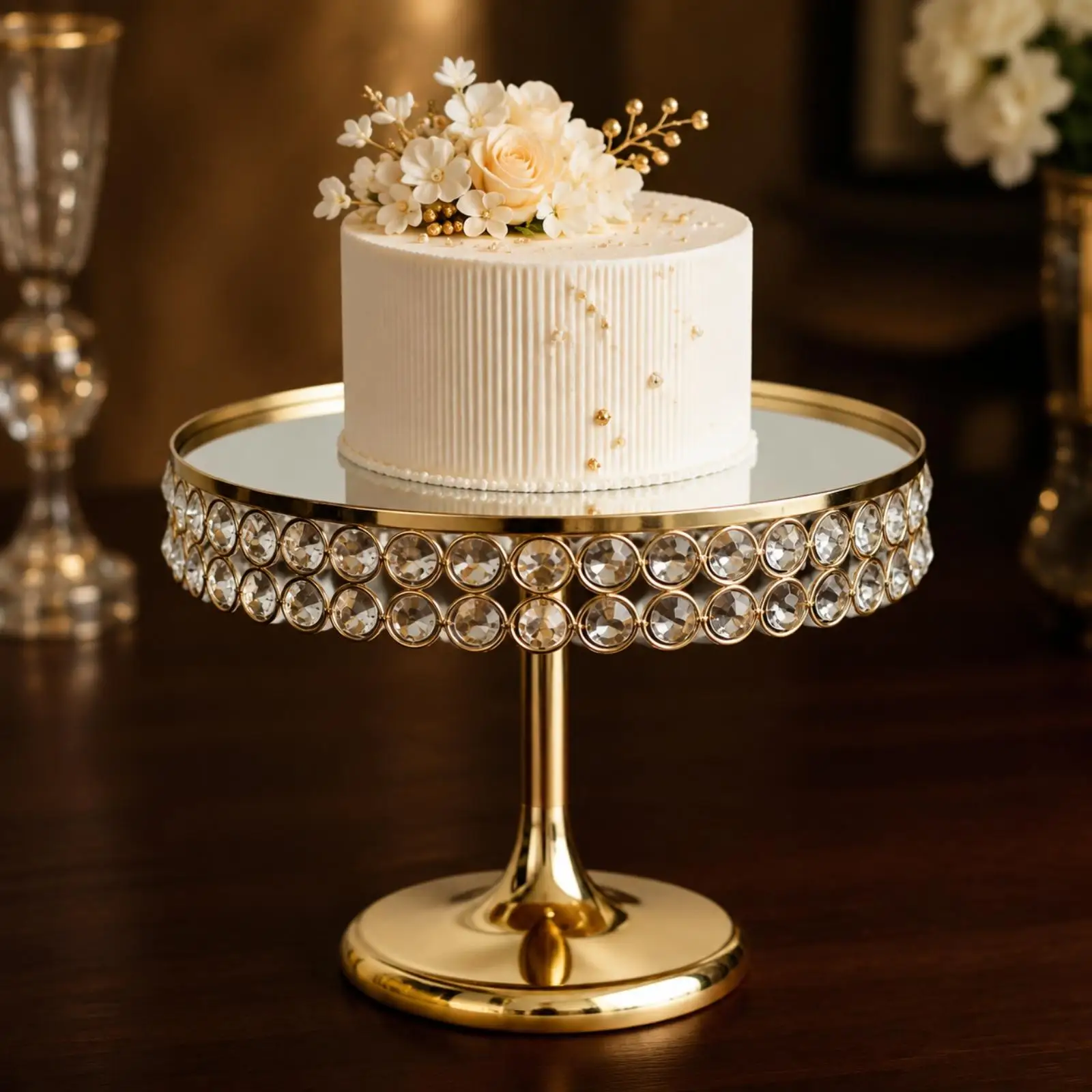 Sturdy Cake Display Stand with Crystal Bead Edge and Mirrored Surface for Pastry Shop Showcase