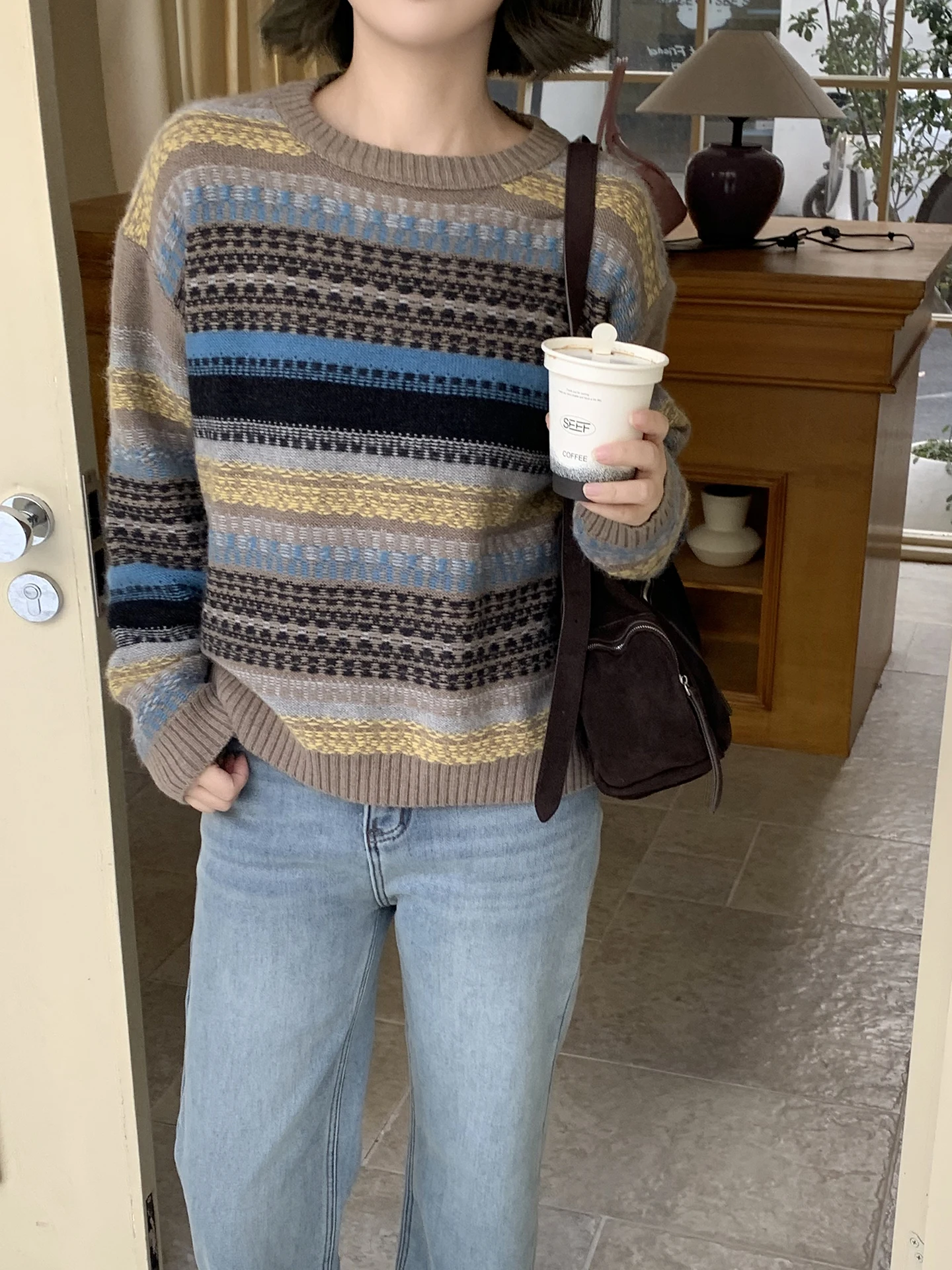 

ELINSU Винтажный полосатый свитер с круглым вырезом, женский, уютный, теплый, шерстяной, с длинными рукавами, китайского производства