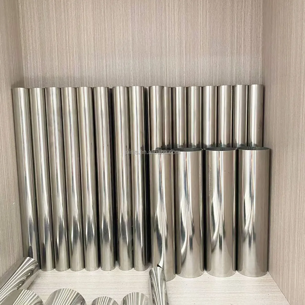 الصين مصنع 304 304L أنابيب الفولاذ المقاوم للصدأ غير الملحومة 1 بوصة SCH40s 316l أنبوب دائري سلس #6