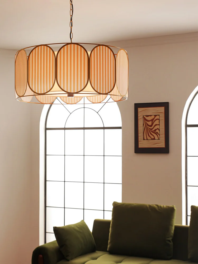 French style living room LED pendant light, modern aesthetic restaurant light