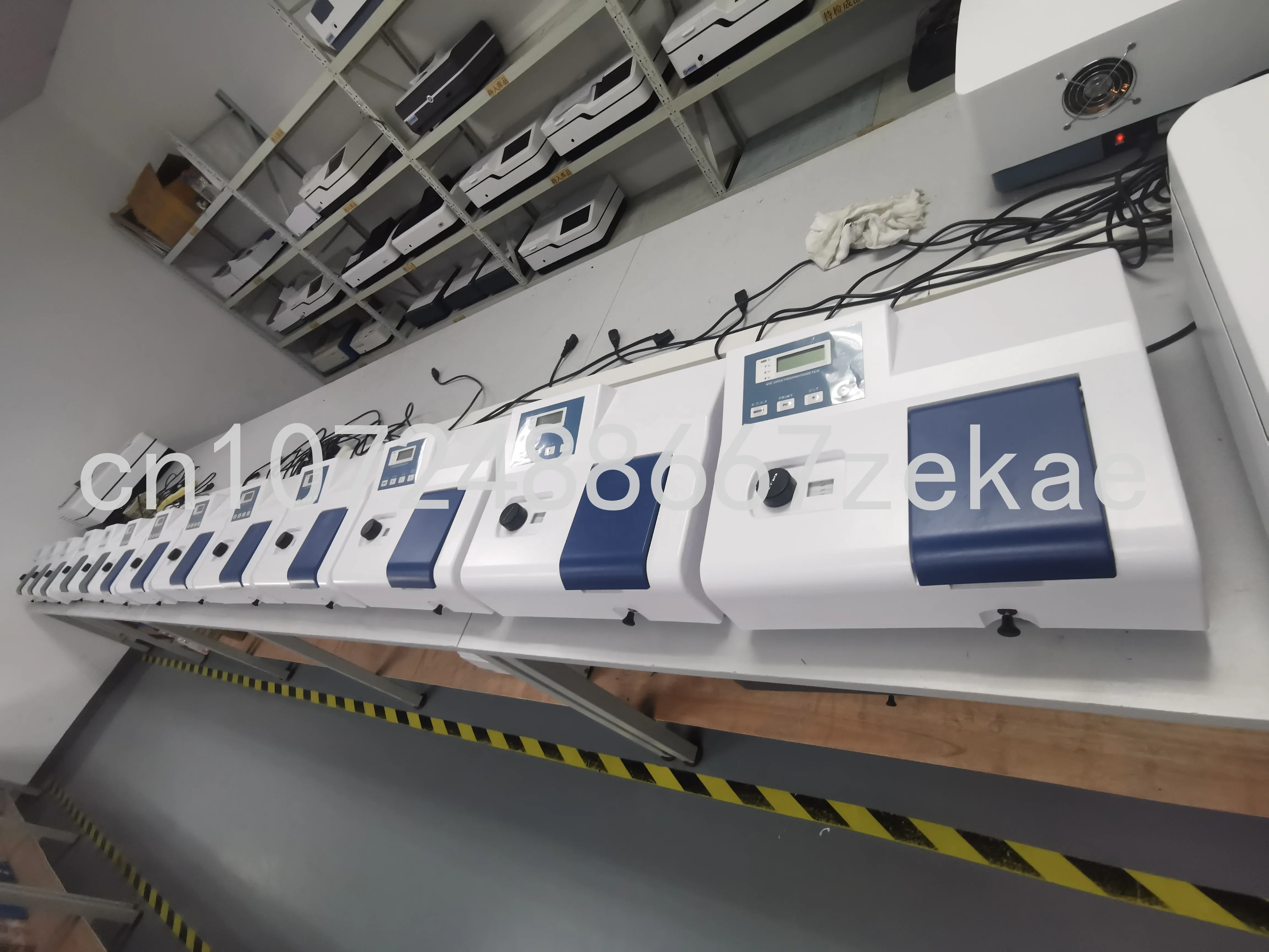 V1000 Model pectrofotometer portabel