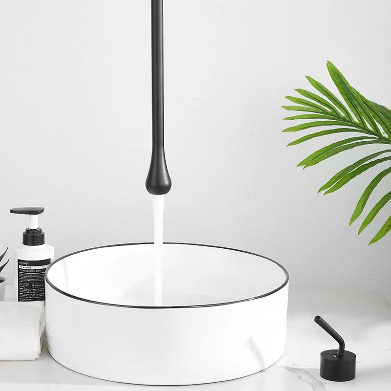 صنبور فني نحاسي مثبت على الحائط، صنبور مستشعر شلال ساخن بارد واحد لحوض الحوض #4