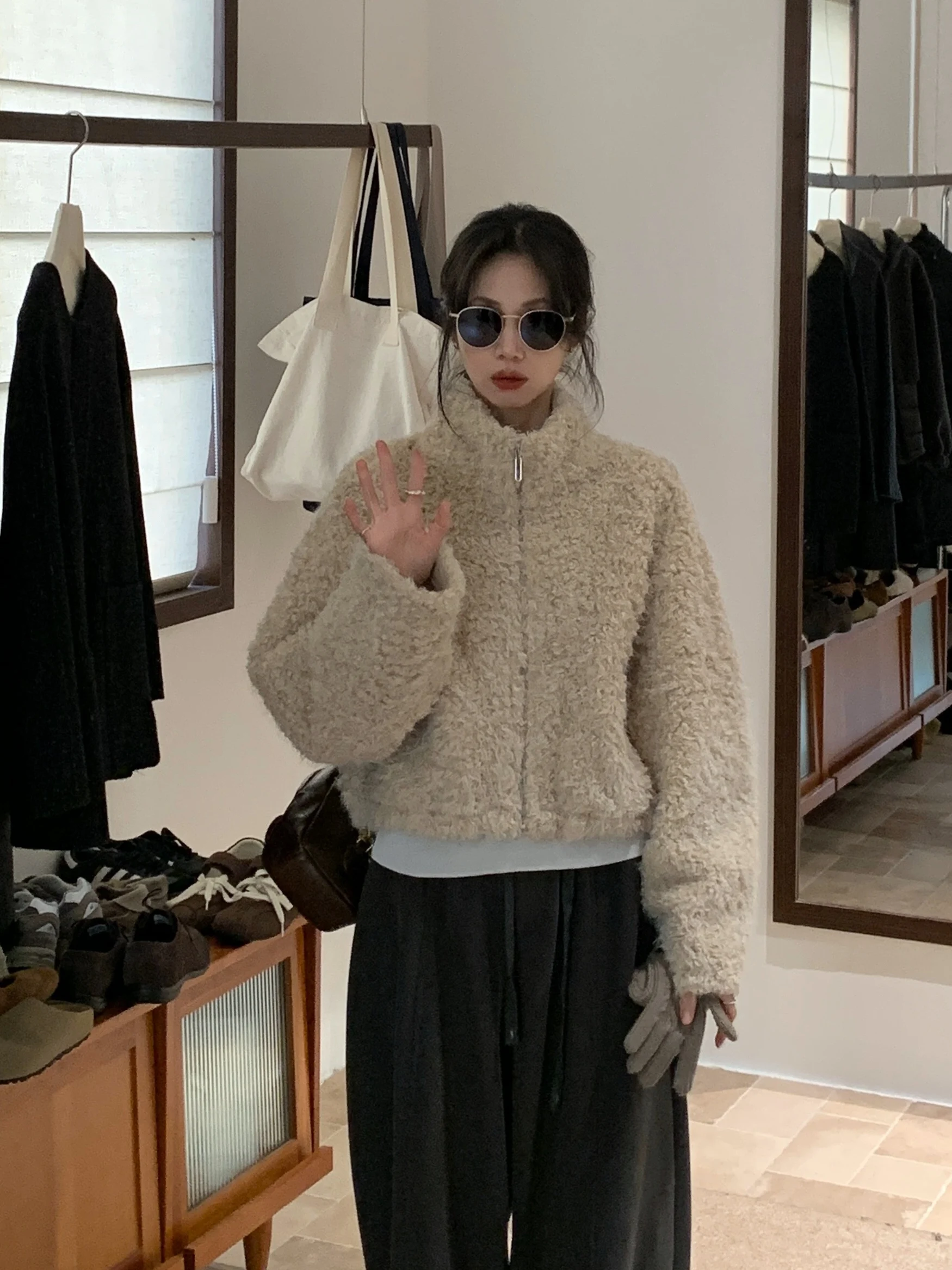 

BRIVIN Women's ort Thiened Leather Fur Inteated Stand Collar Jaet Winter Casual Sle China Made Zipper Sve Long