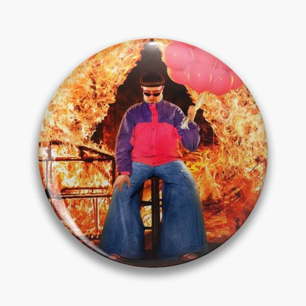 Oliver Tree Pin Holographic Star Heart Pin Brooches Laminated Button Fashion Accessory