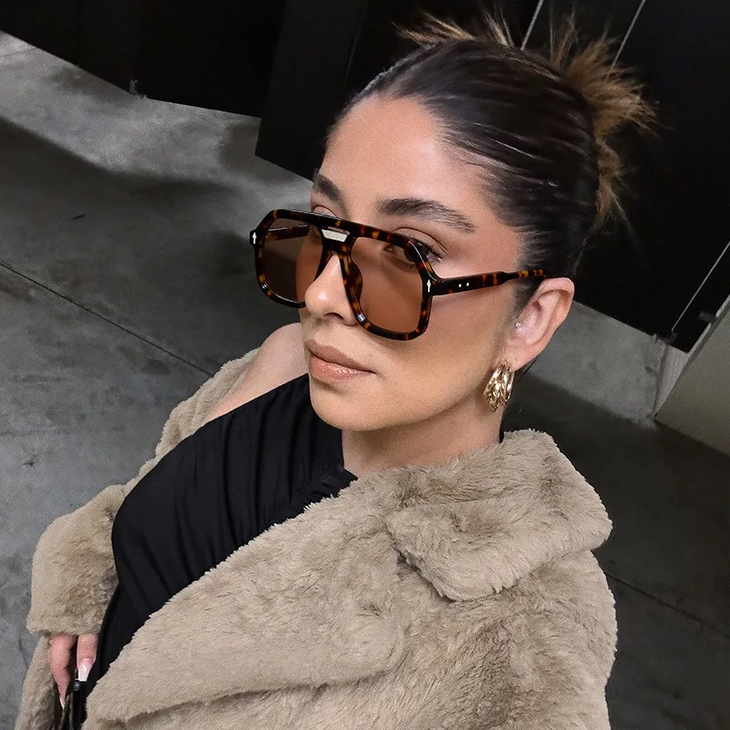 

Ele Pilot Sunglasses ex Large Frame Double Brie Faionable Slimming Sunglasses for Men And Women