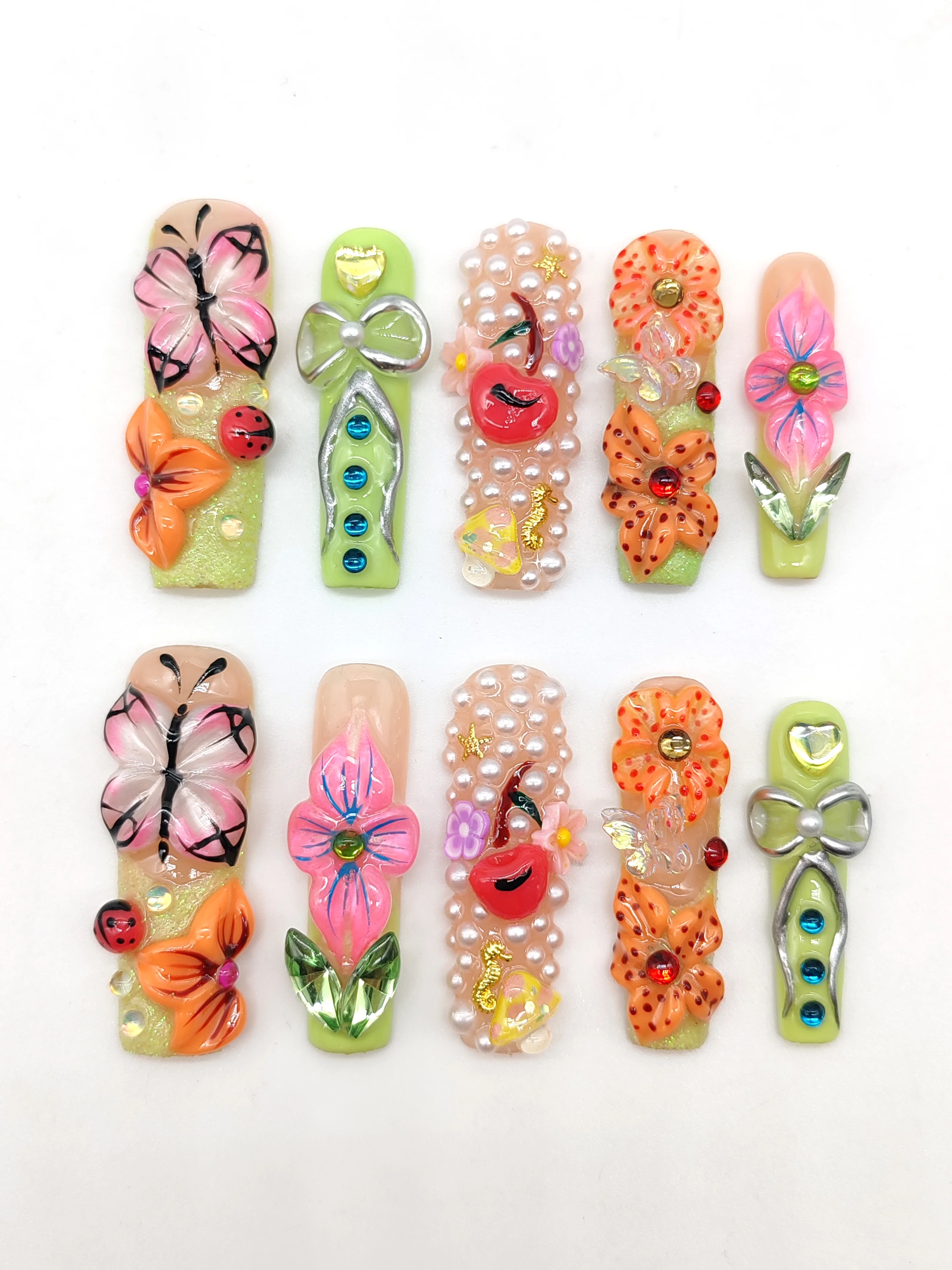 10-Piece Set 45mm Hand-Pressed Wearable Nail Tips French Design Style with Flower Ladybug Bowtie Pearl And Rhinestone Decoration