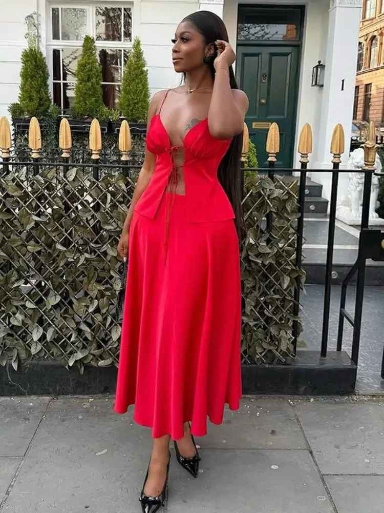 Fashionable Women's 2025 new Summer Tie-Front 2 Piece Set Sexy Sleeveless Cami Top and High Waist Skirt Matching Party Clubwear