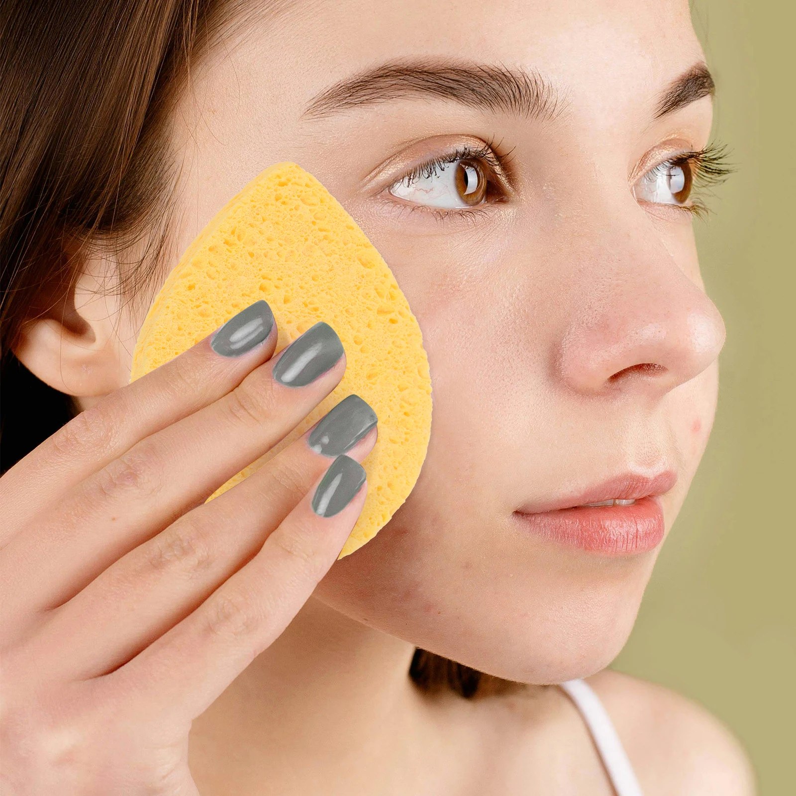 

4pcs Yellow Sponges Exfoliating Makeup Remover Cleansing Pads Compact Exfoliating Sponge Compact Reusable Travel Scrubber