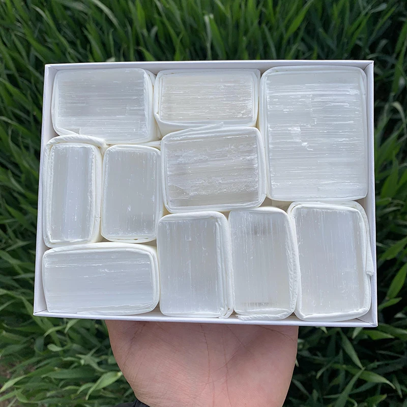 

Natural White Selenite Rough Crystals Tumbled Stones Reiki Healing Stone Raw Mineral Specimen Display For Decoration