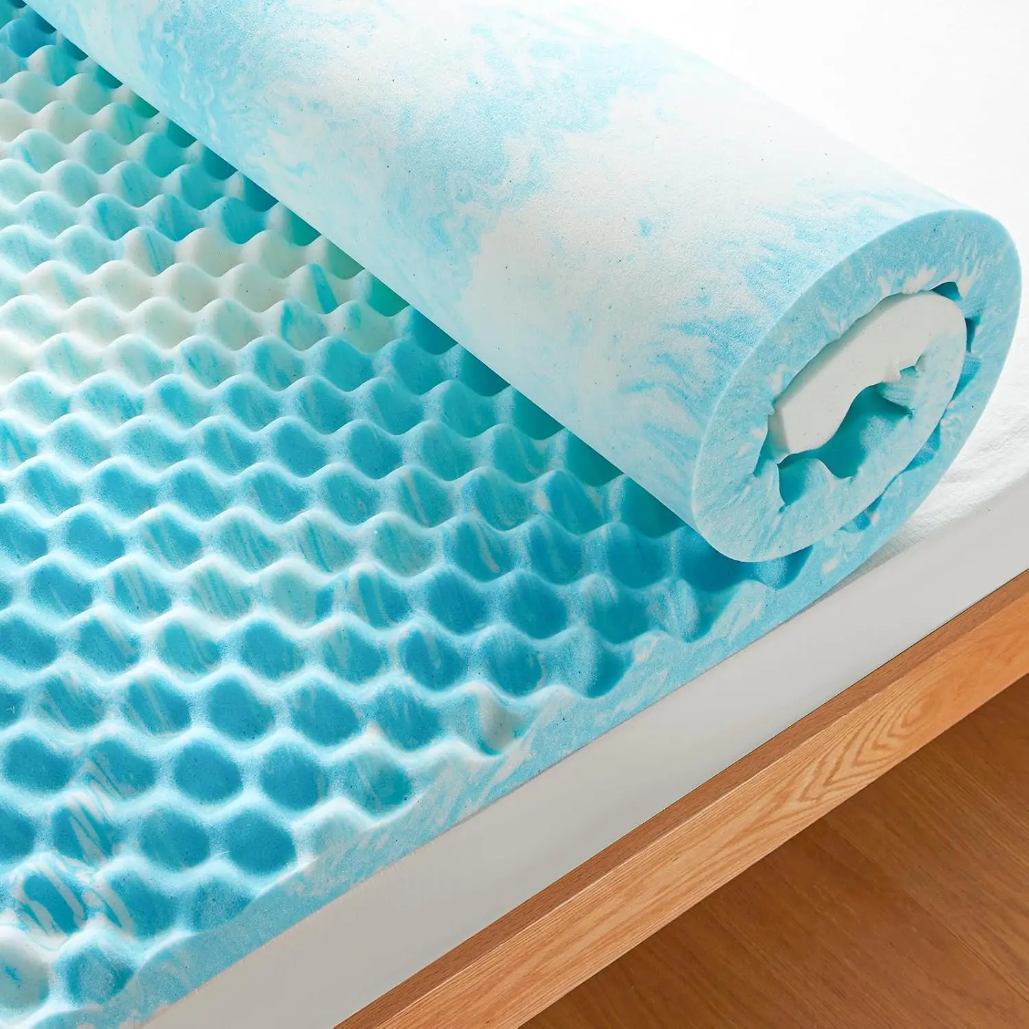 

3 H Egg Crate Memory Foam Mattr Topper Twin Size, Pressure Relief & Cooling Gel Infused Mattr Pad, Soft & Ventilated Design Bed