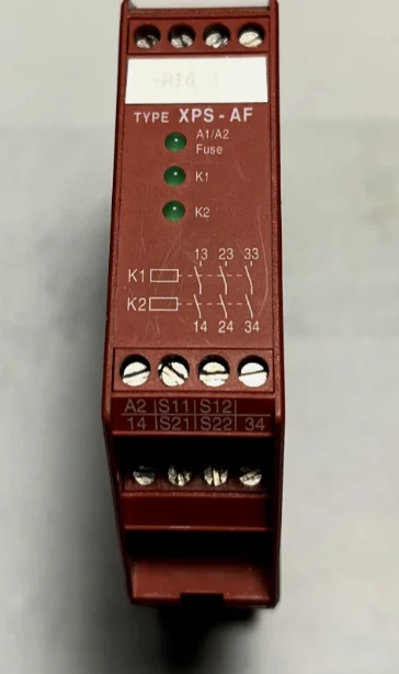 العلامة التجارية الجديدة الأصلية XPSAF5130 XPS-AF5130 وحدة السلامة Preventa Preventa توقف الطوارئ 24VACDC التسليم السريع